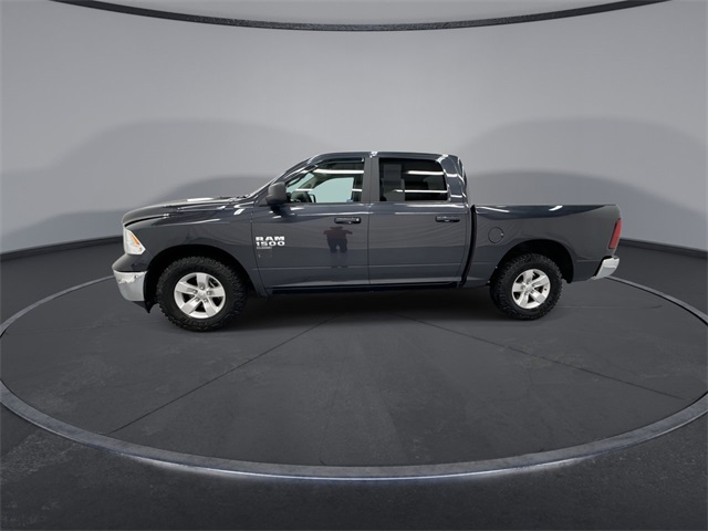 2021 Ram 1500 Classic SLT photo 4