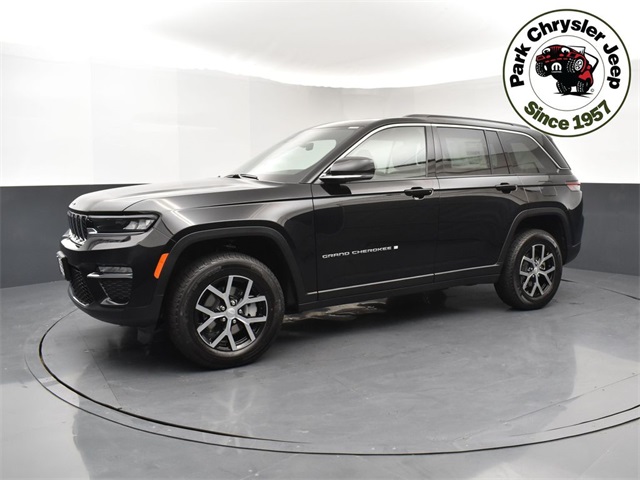 2025 Jeep Grand Cherokee Limited photo 3