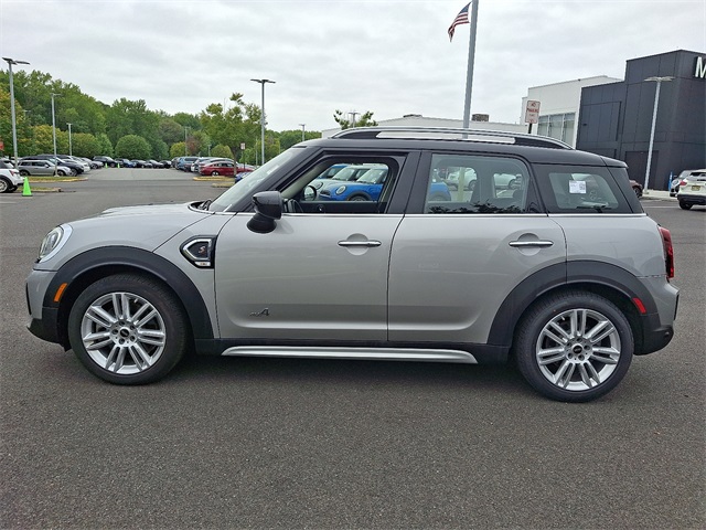 2023 Mini Cooper S ALL4 photo 5
