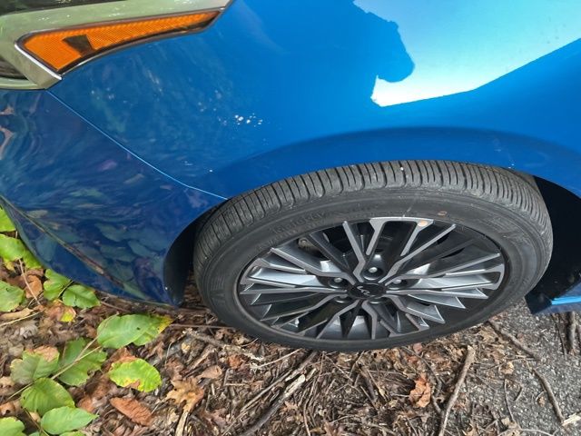 2023 Kia Forte GT-Line photo 9