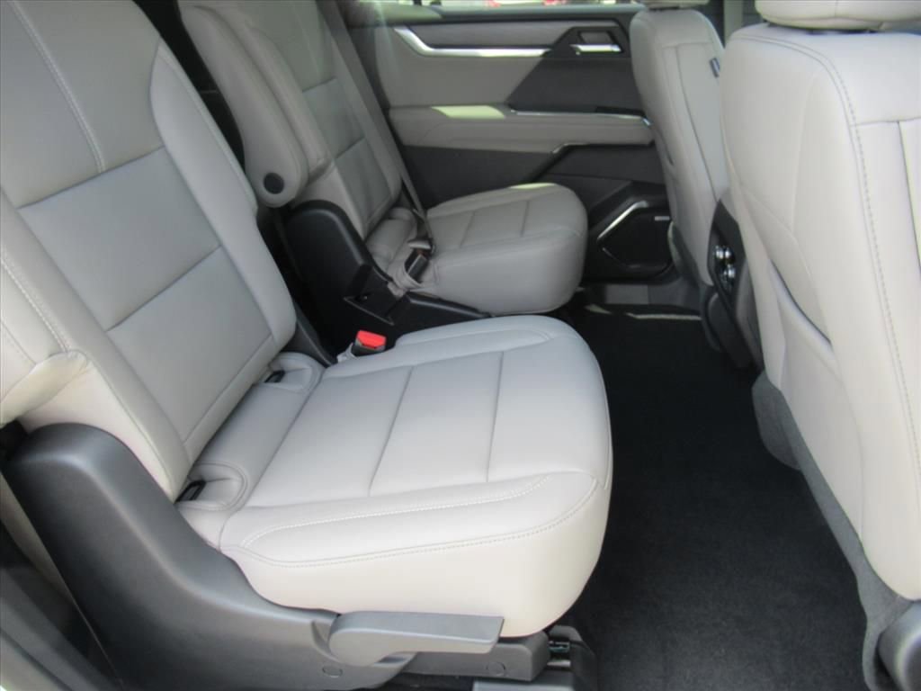 2026 Gmc Acadia Elevation photo 27