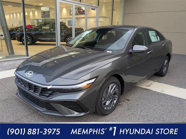 2026 Hyundai Elantra Blue's photo