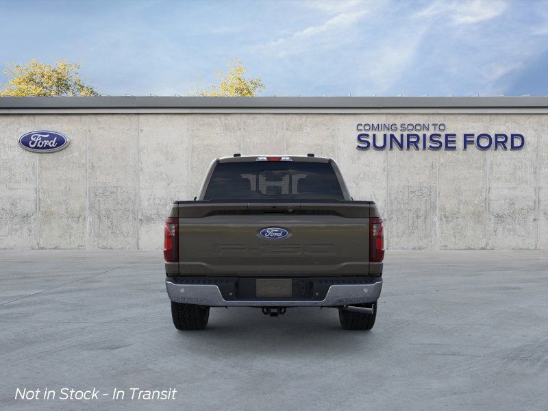 2025 Ford F-150 XLT photo 4