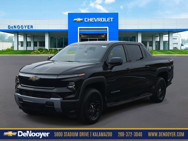2025 Chevrolet Silverado EV LT's photo