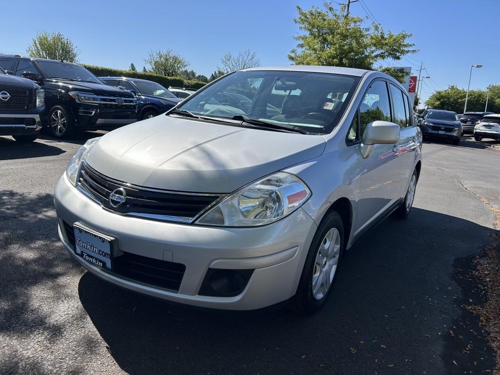 2012 Nissan Versa 1.8 S photo 3