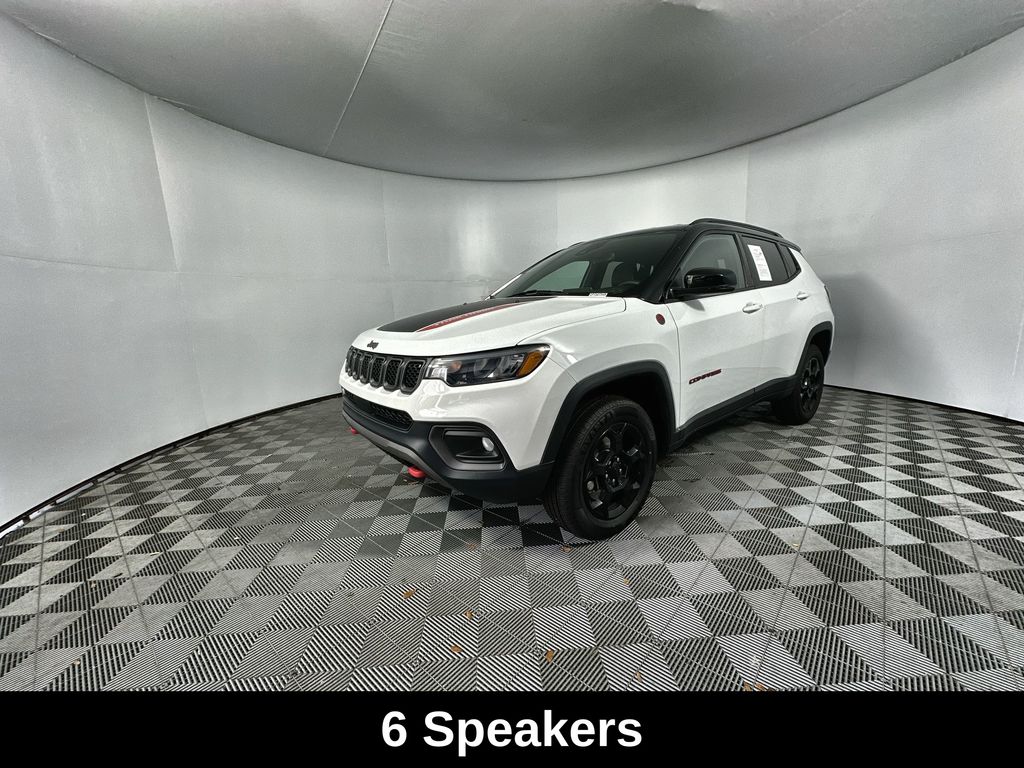 2023 Jeep Compass Trailhawk photo 3