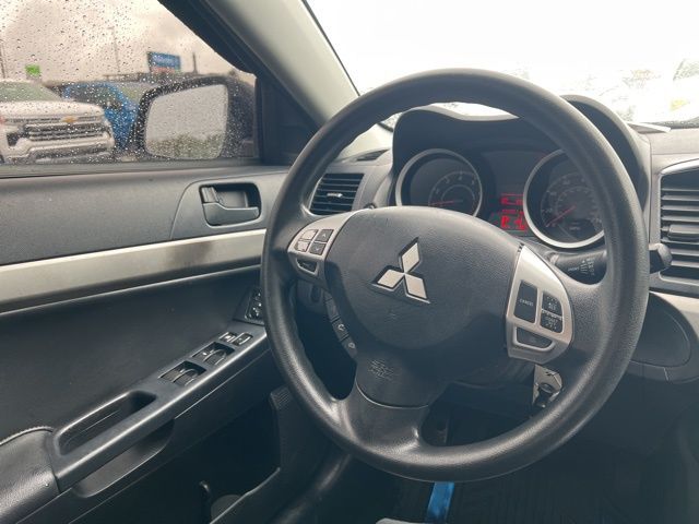 2014 Mitsubishi Lancer ES photo 23