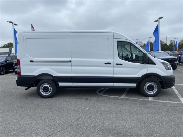2026 Ford Transit Cargo Van photo 2