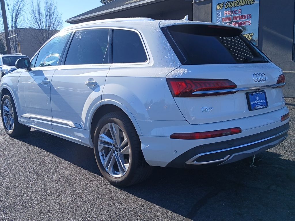 2021 Audi Q7 55 Premium Plus photo 3