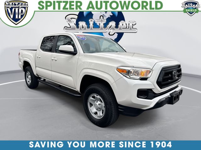 2021 Toyota Tacoma SR's photo