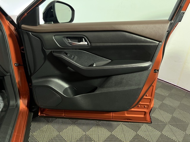 2022 Nissan Rogue SL photo 29