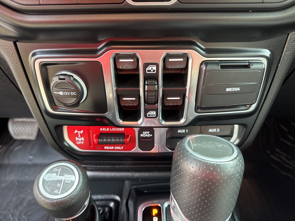 2022 Jeep Gladiator Mojave photo 38