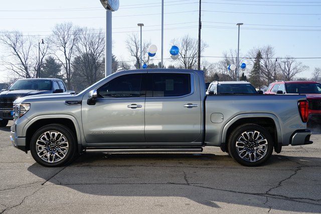 2025 GMC SIERRA - Image 4