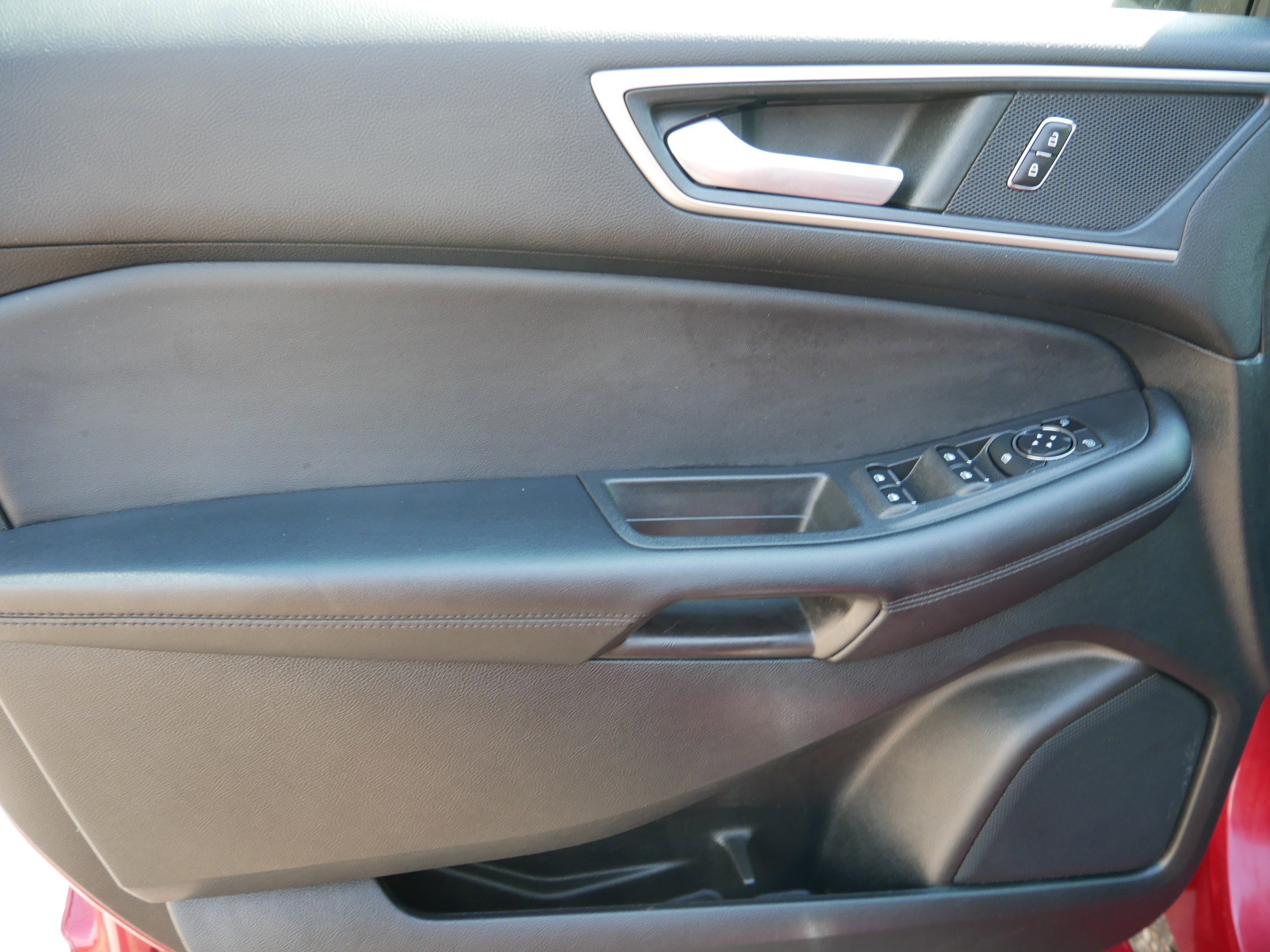 2023 Ford Edge SEL photo 11