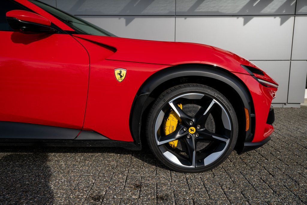 2024 Ferrari Purosangue photo 7