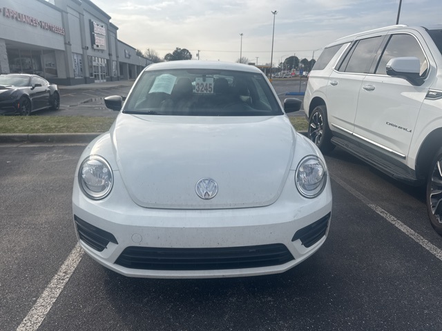 2018 Volkswagen Beetle S