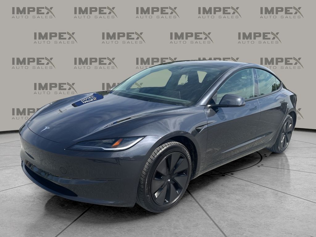 2025 Tesla Model 3 Performance's photo
