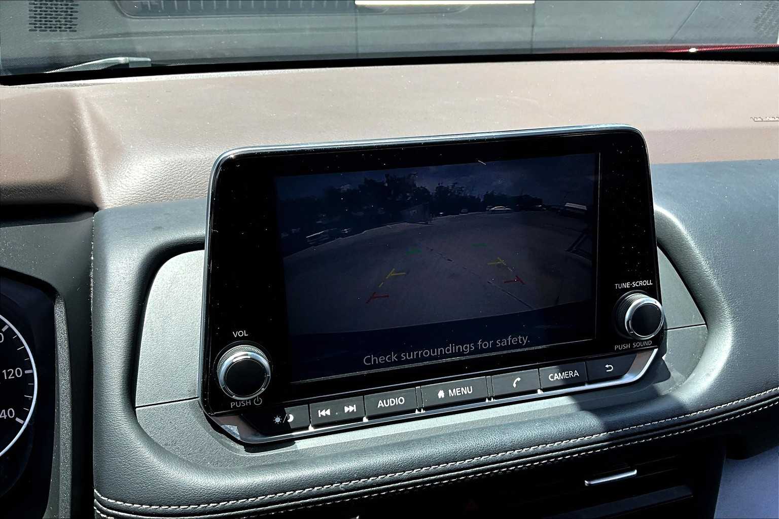2023 Nissan Rogue SV photo 16