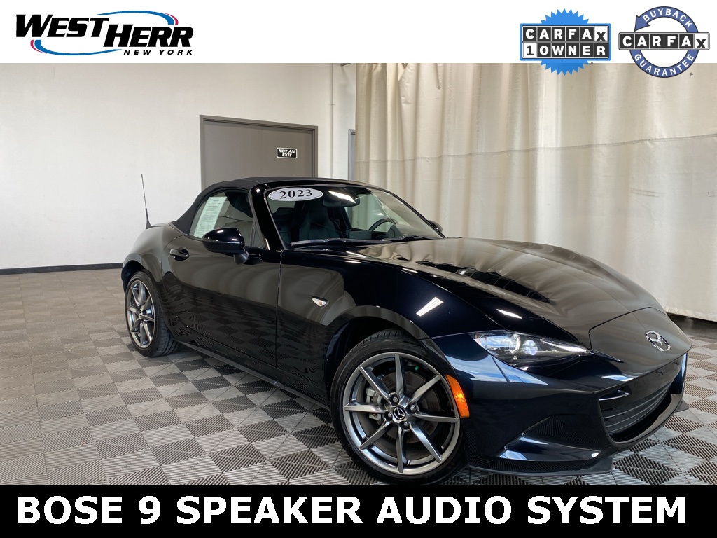 2023 Mazda MX-5 Miata Grand Touring's photo