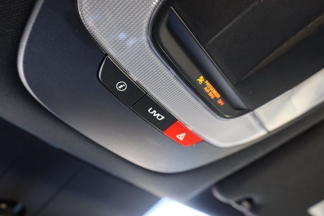 2022 Kia K5 GT-Line photo 28