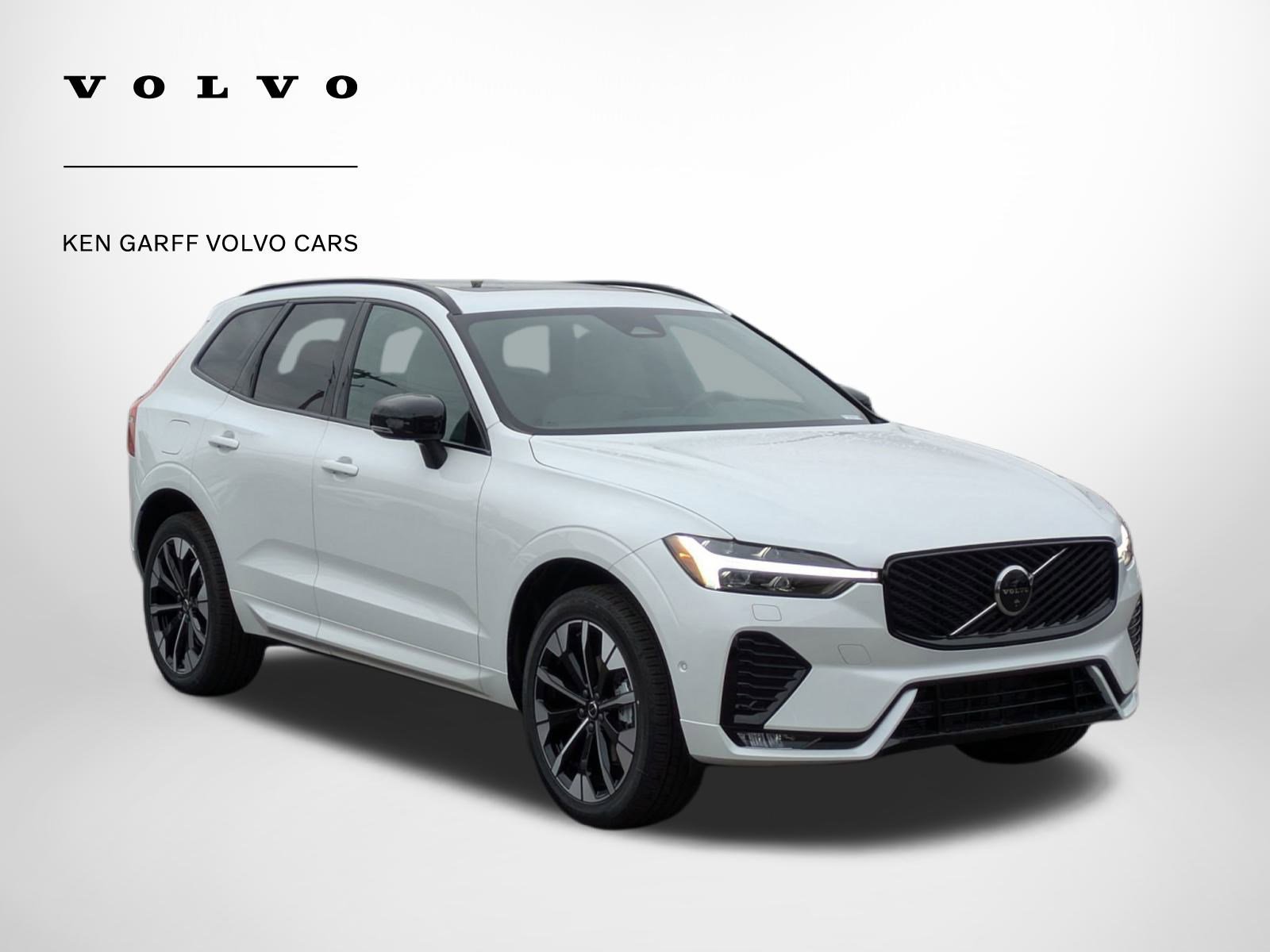2026 Volvo XC60 Plus's photo