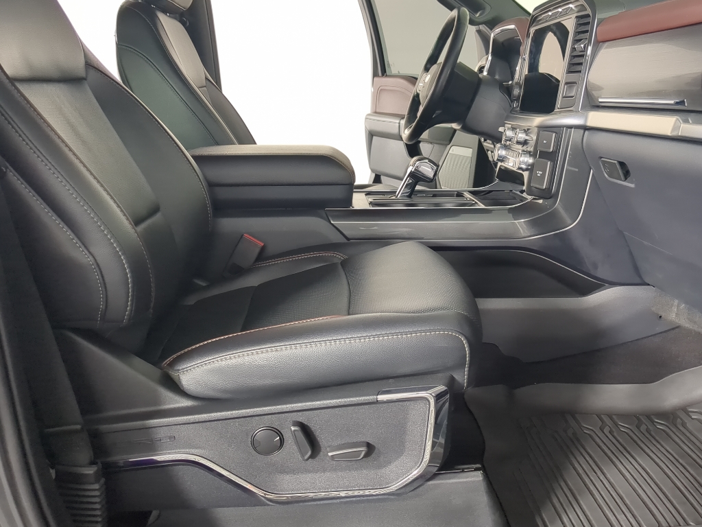 2023 Ford F-150 Lariat photo 13