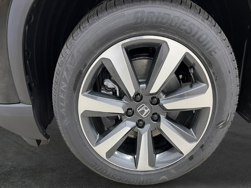2025 Honda Pilot Touring photo 10