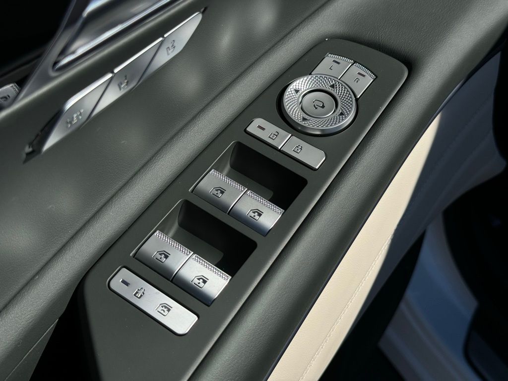 2025 Genesis GV80 2.5T AWD photo 19