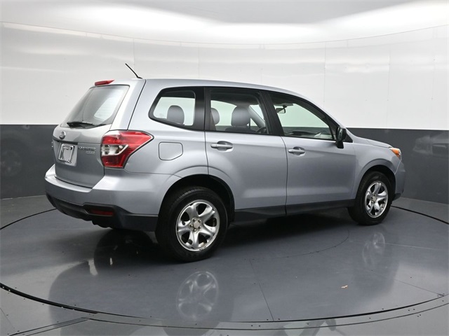 2015 Subaru Forester 2.5i photo 4