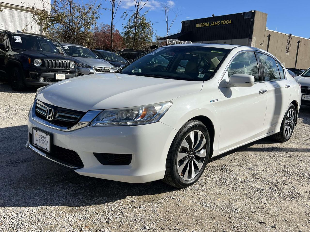 2015 Honda Accord Hybrid Touring photo 2