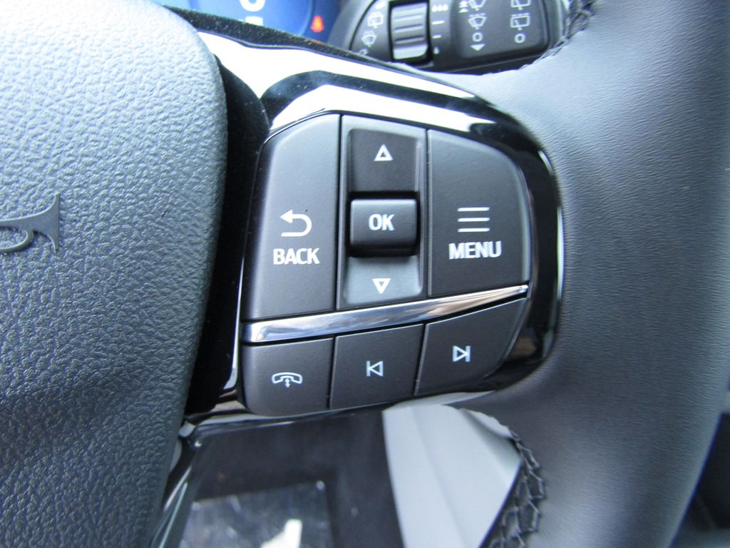 2025 Ford Escape Platinum photo 15