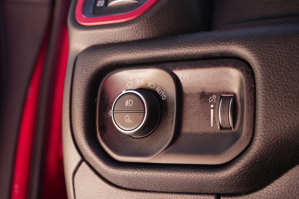 2020 Ram 1500 Rebel photo 26