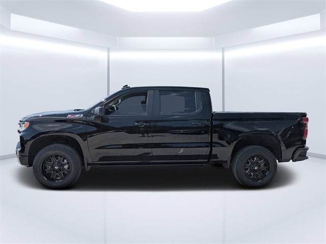 2023 Chevrolet Silverado 1500 RST photo 2