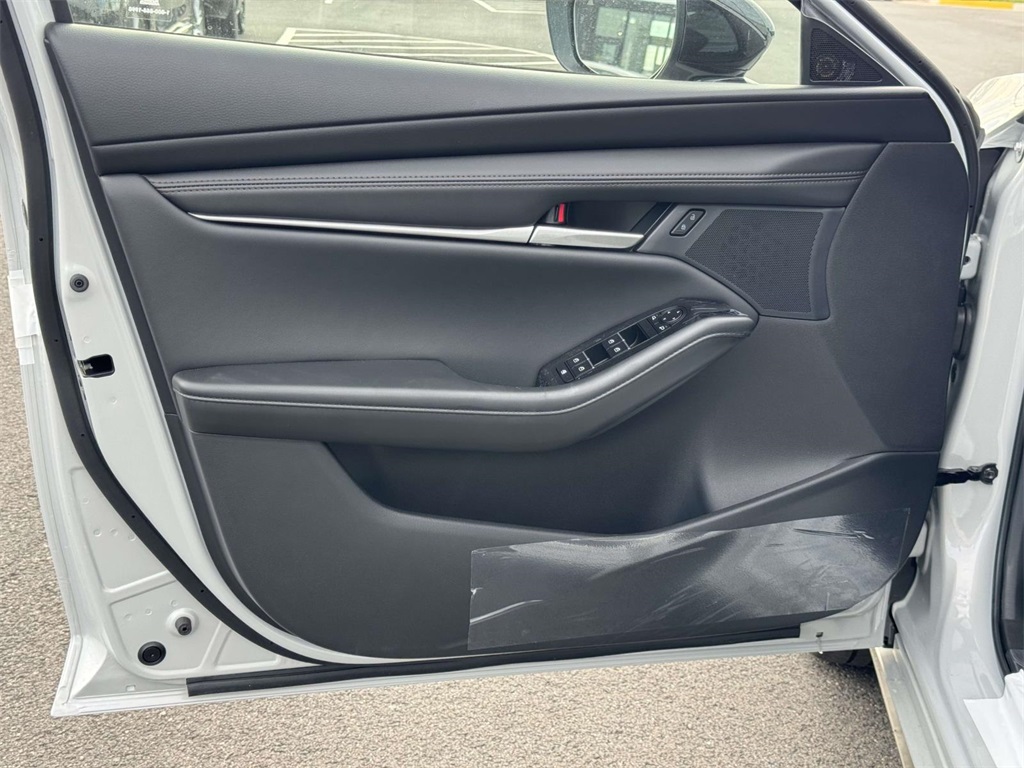 2025 Mazda Mazda3 2.5 Select Sport Base photo 25