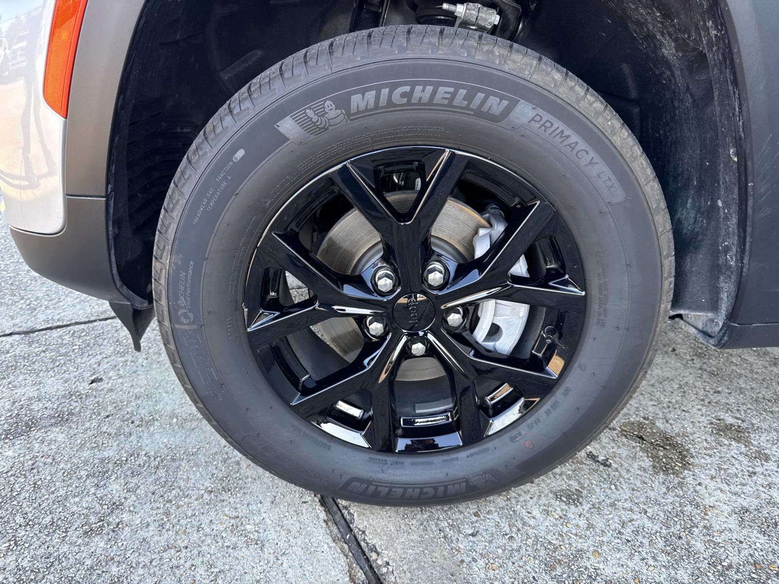 2025 Jeep Grand Cherokee Altitude X photo 3