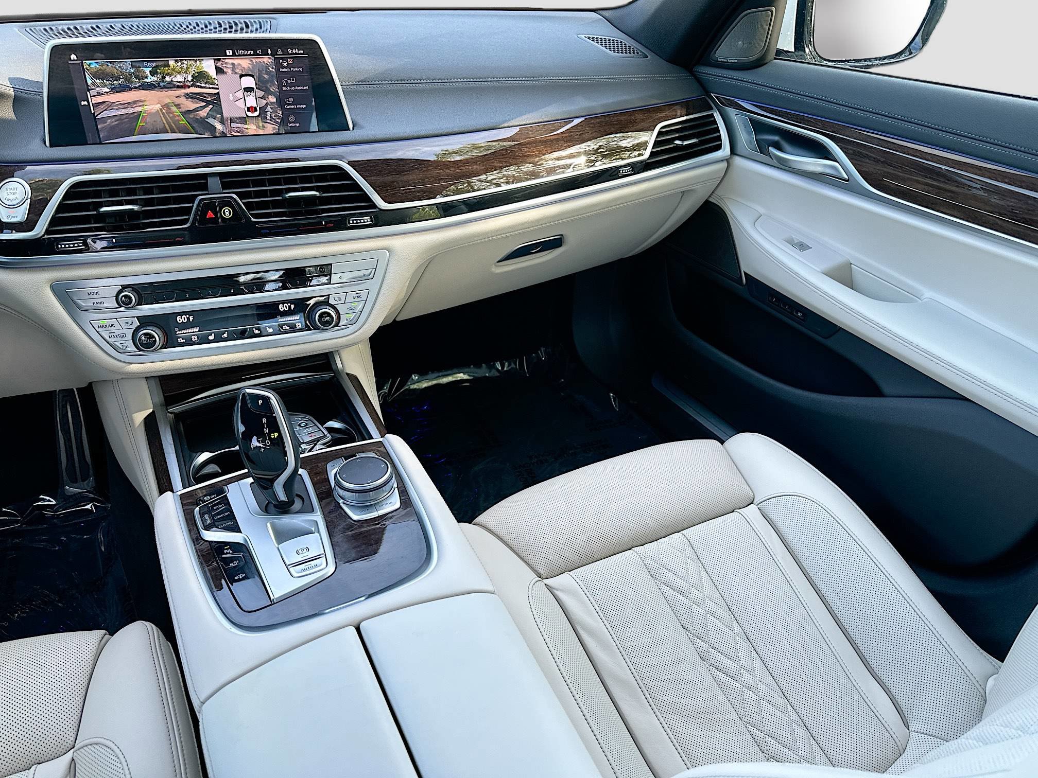 2022 Bmw 750Li photo 21