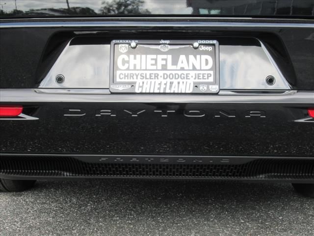 2025 Dodge Charger R/T photo 8