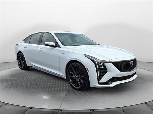 2026 Cadillac CT5 V-Series's photo