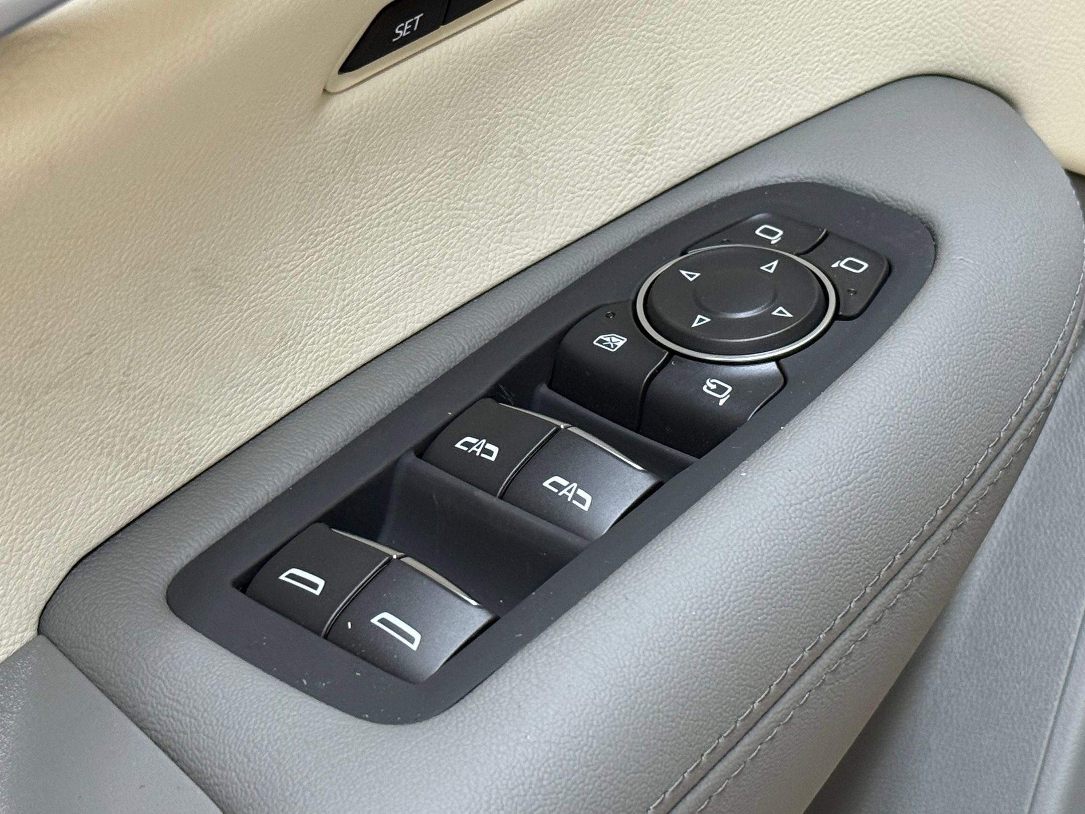 2025 Cadillac XT5 Premium Luxury photo 17
