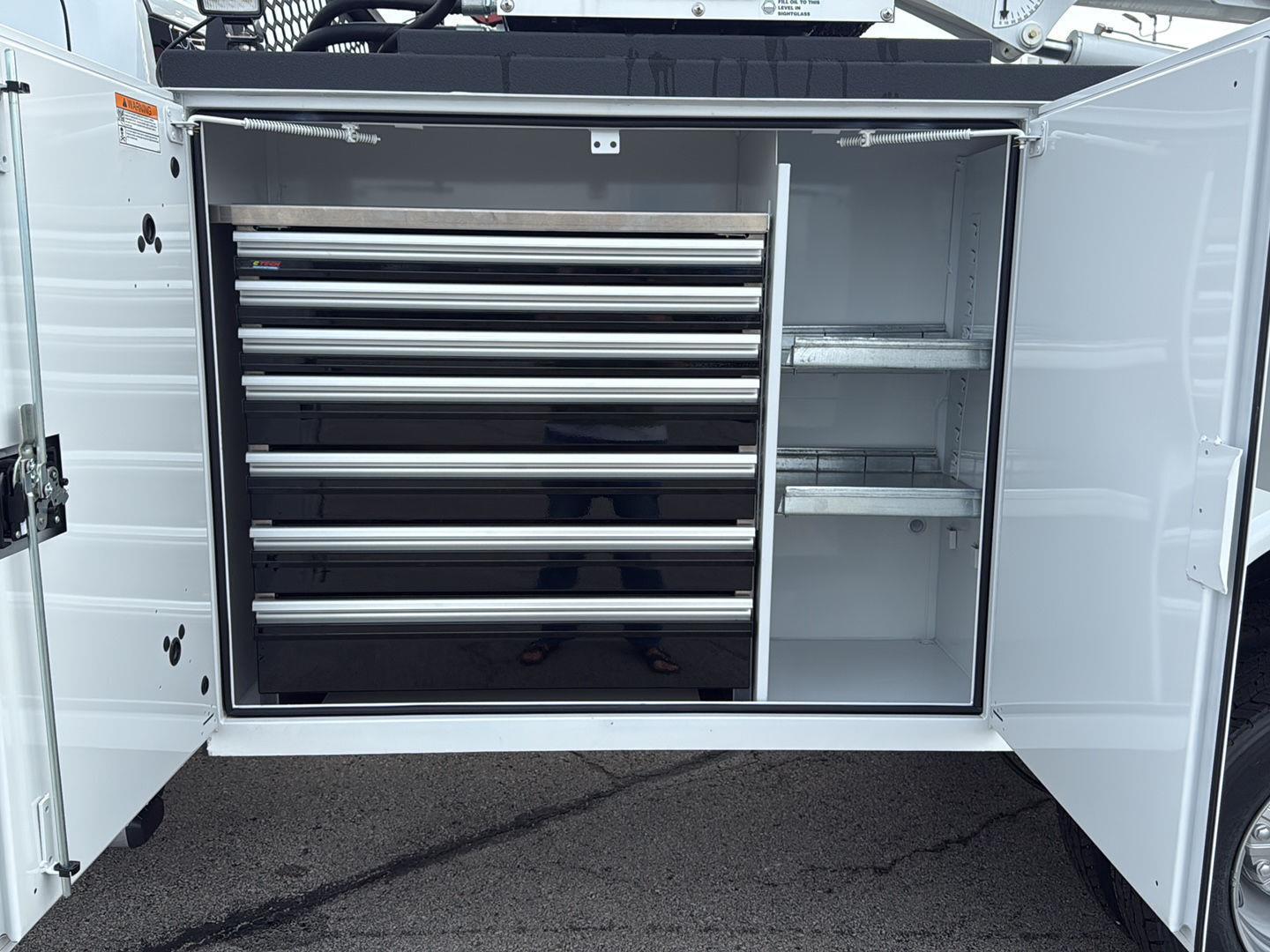 2024 Ram 5500 Tradesman photo 9