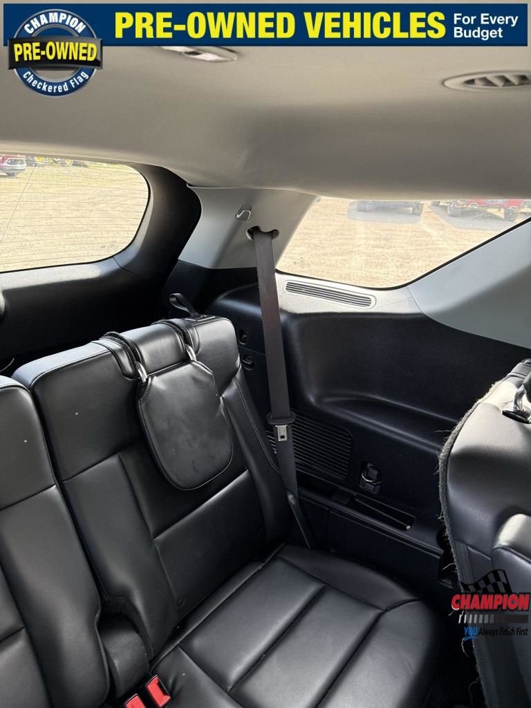 2021 Ford Explorer XLT photo 26