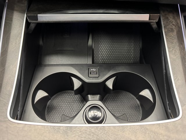 Certified Used 2024 Gray BMW xDrive40i image 18