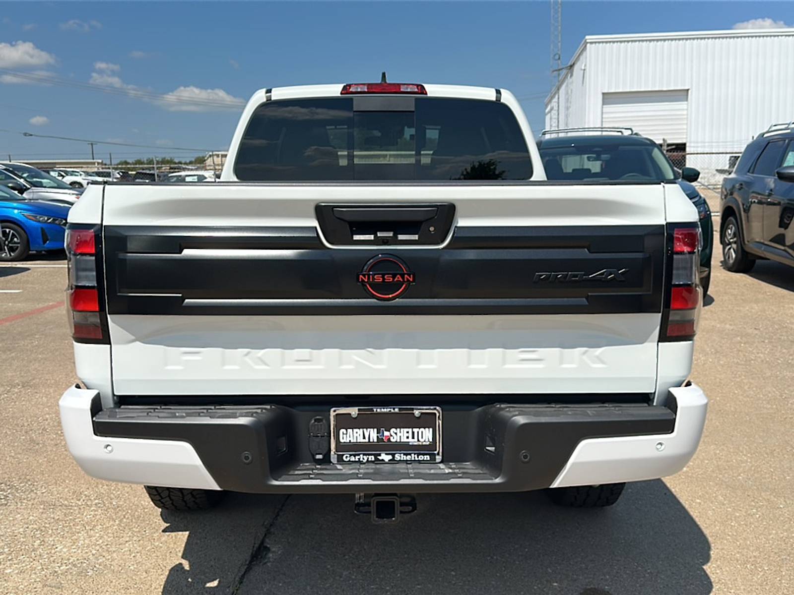 2026 Nissan Frontier Crew Cab PRO-4X photo 3