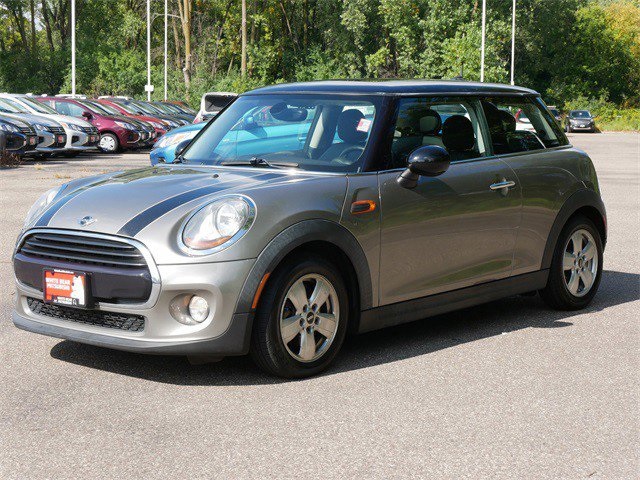 2018 Mini Cooper 2 Door Hardtop Base photo 3