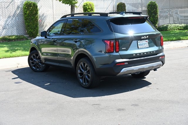 2022 Kia Sorento X-Line SX Prestige photo 3