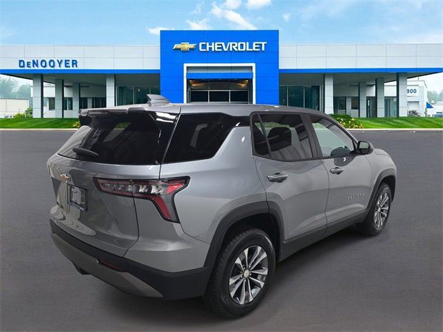 2026 Chevrolet Equinox LT photo 3