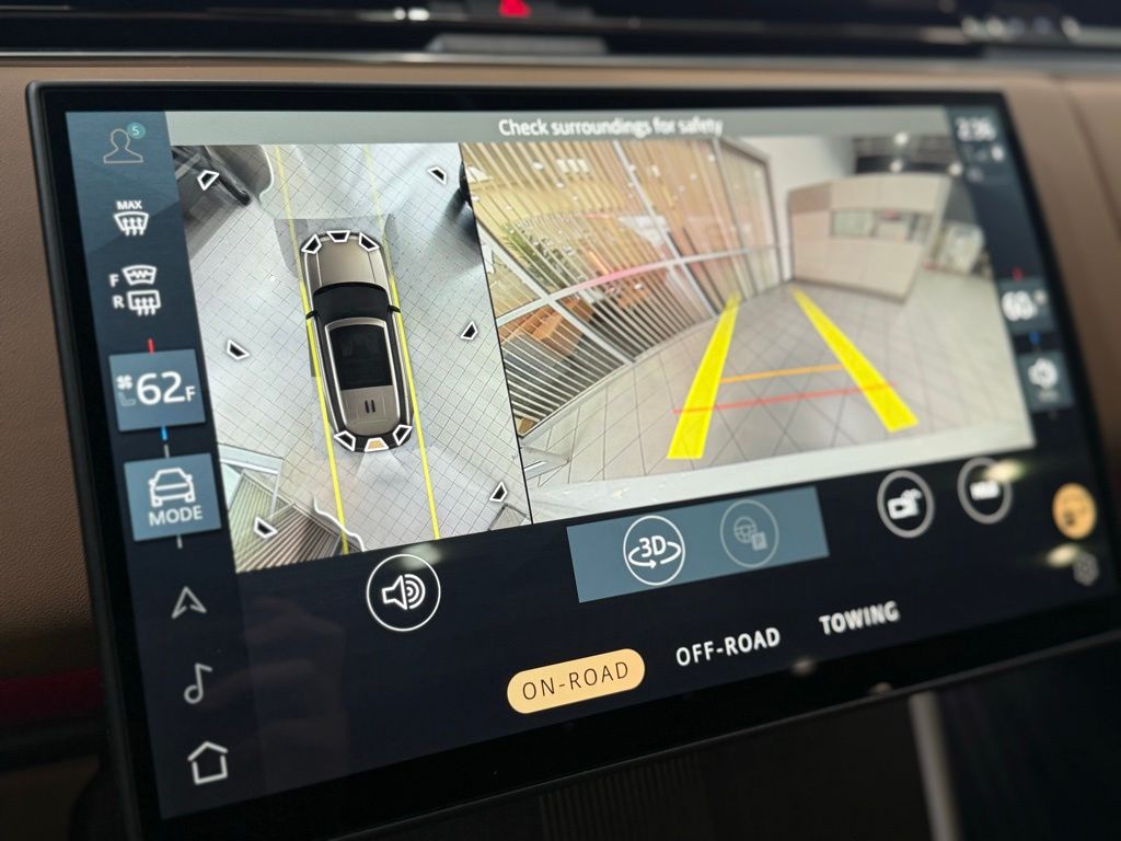 2025 Land Rover Range Rover Autobiography photo 3