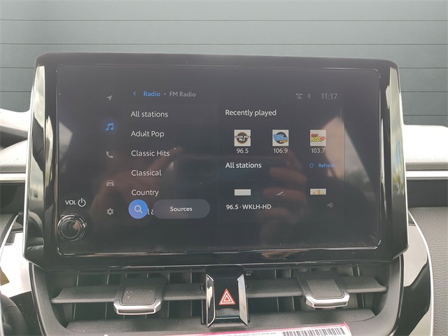 2024 Toyota Corolla SE photo 17
