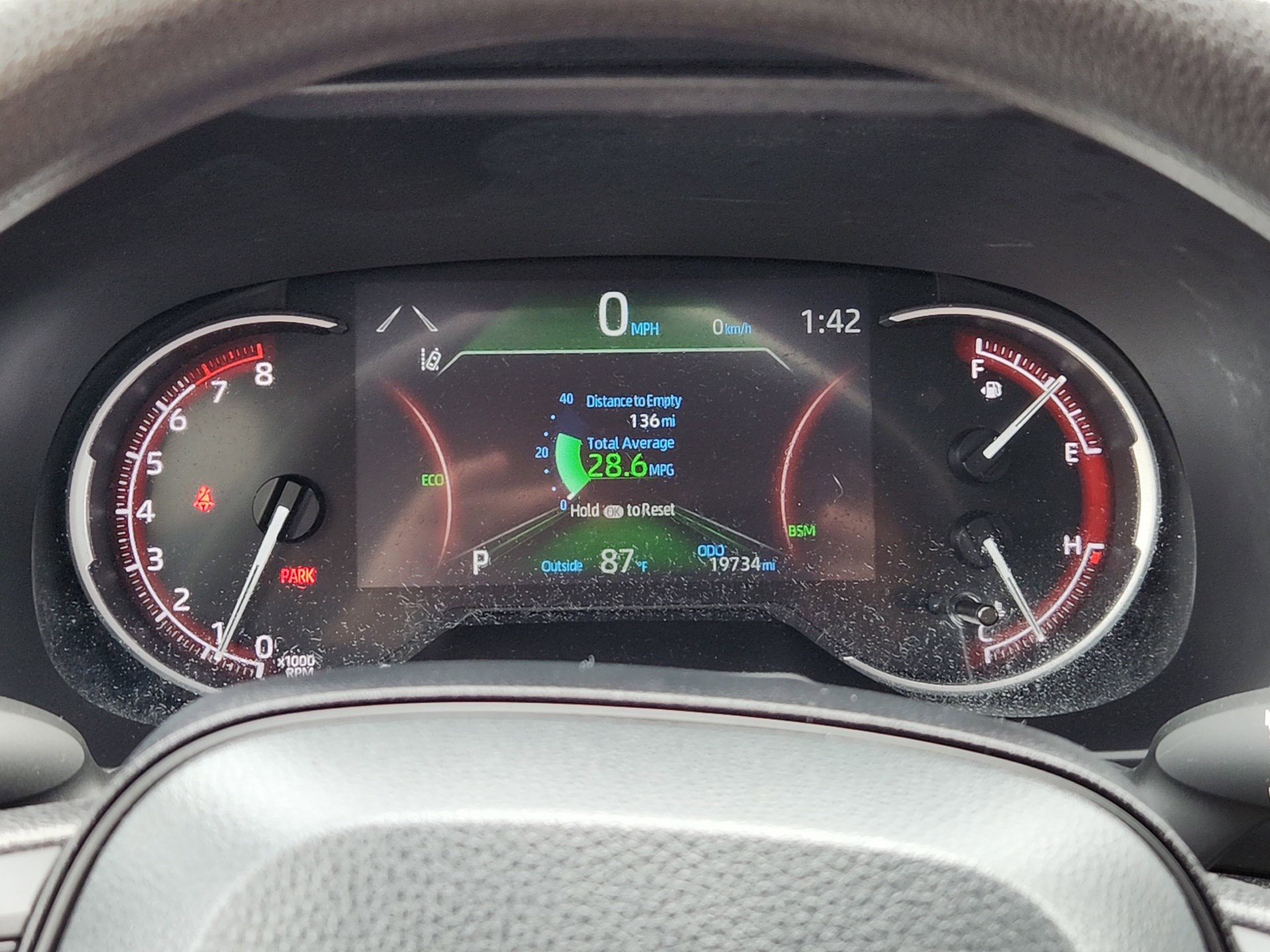 2025 Toyota RAV4 XLE photo 13