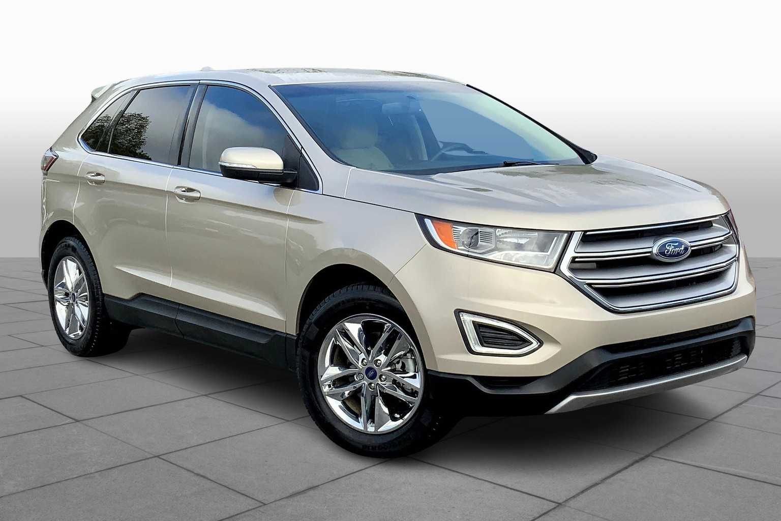 2018 Ford Edge SEL photo 2